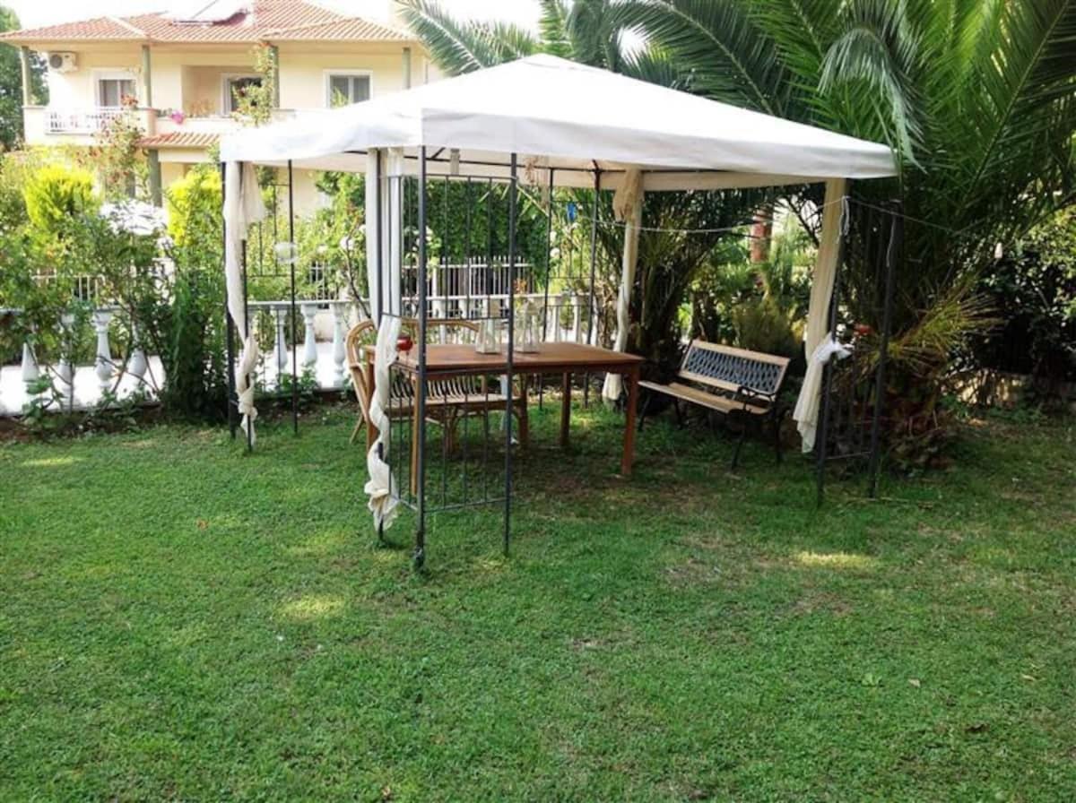 Villa Alekos Лименас Екстериор снимка